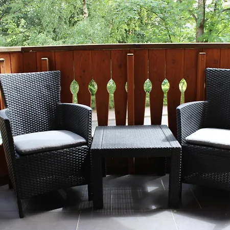 Blisko Centrum Z Garazem Apartamento Karpacz