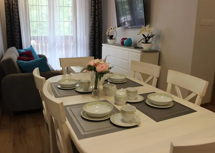 Apartamento Blisko Centrum Z Garazem