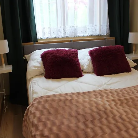 Blisko Centrum Z Garazem Karpacz